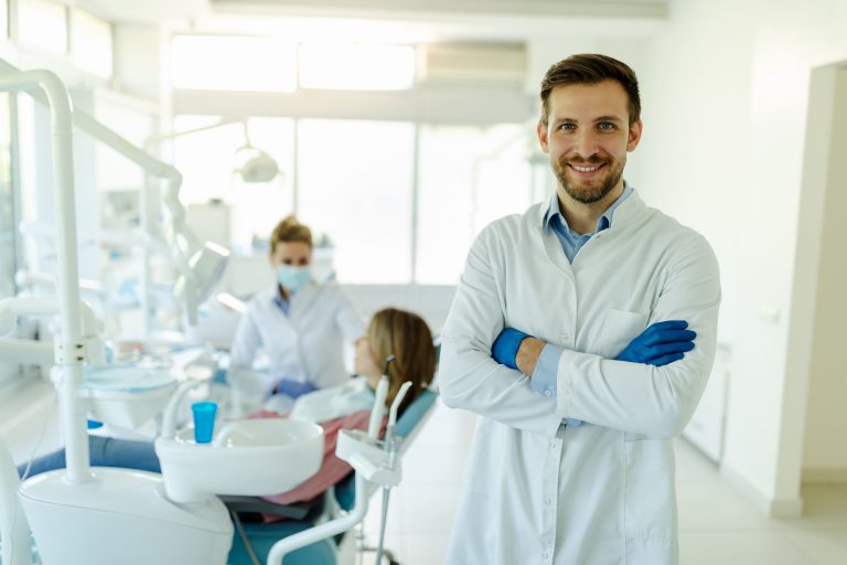 Which companies offer malpractice insurance for dentists