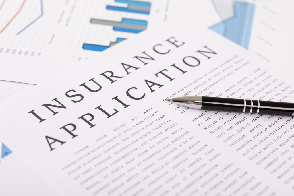 How do malpractice insurance premiums vary by state